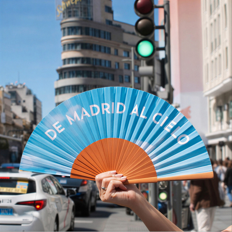Abanico de Madrid al cielo