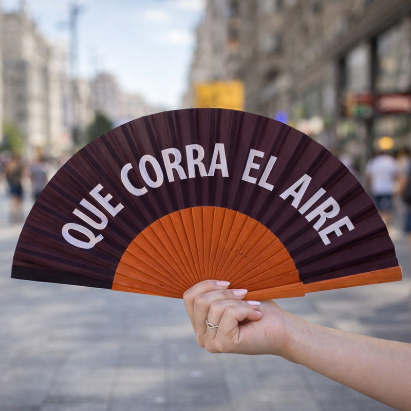 Abanico con mensaje Que corra el aire